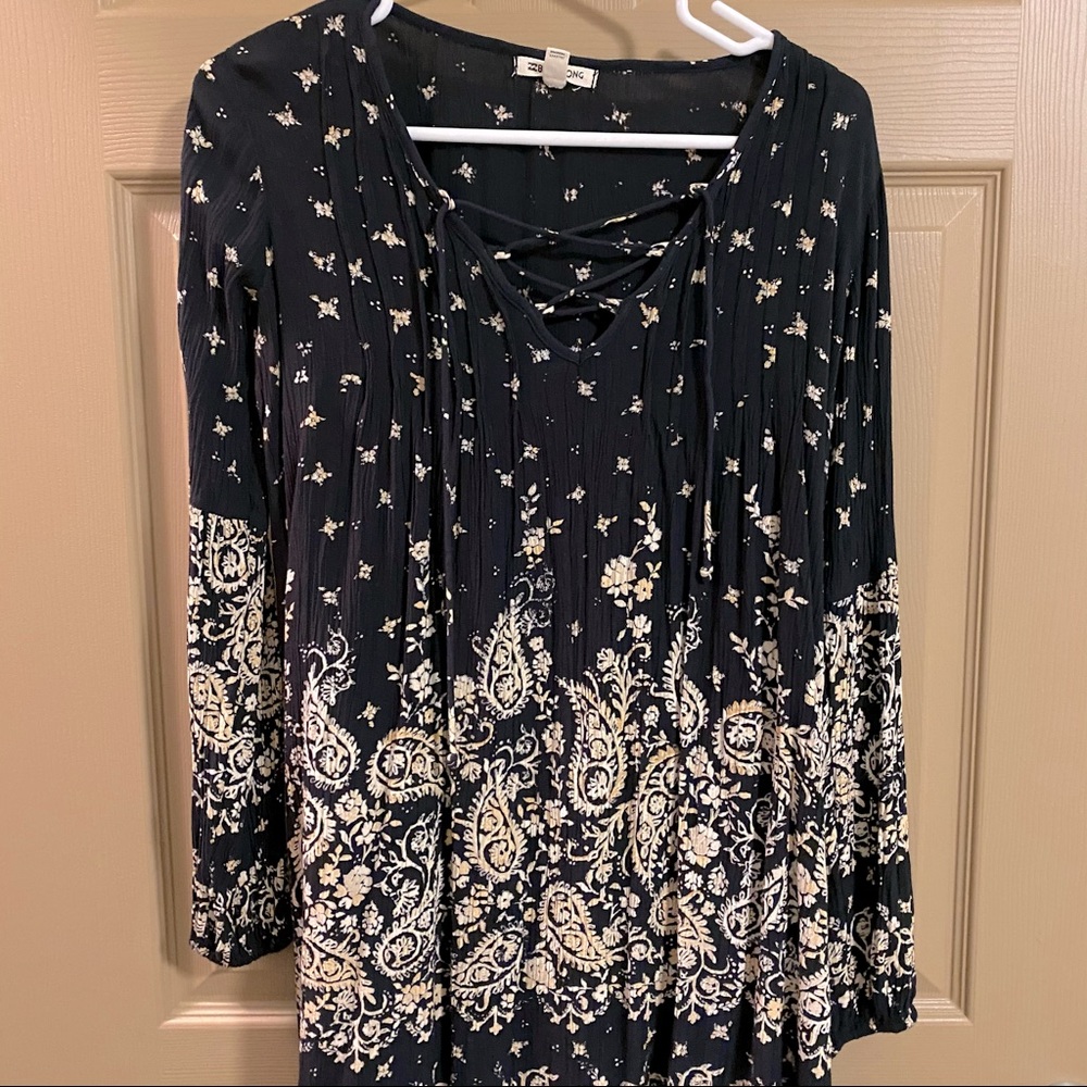 Billabong // Long Sleeve Dress XS